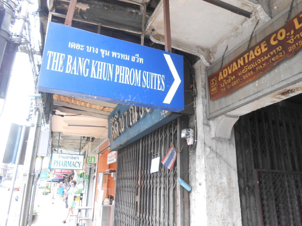 The Bang Khun Phrom Suites Bangkok Eksteriør bilde